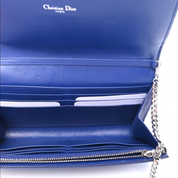 CHRISTIAN DIOR
Grained Calfskin Diorama Wallet on Chain Pouch Blue - Picture 4 of 6